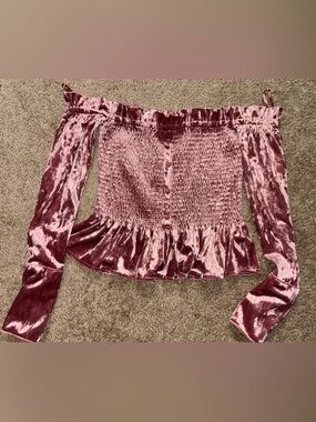Greyson Blush Velvet Off-Shoulder Smocked Peplum Top 🔥